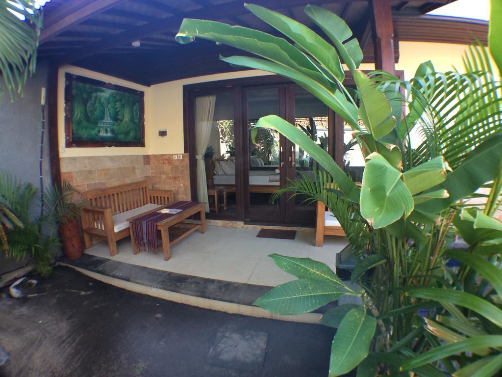 Villa Sahabat Gili Trawangan Extérieur photo